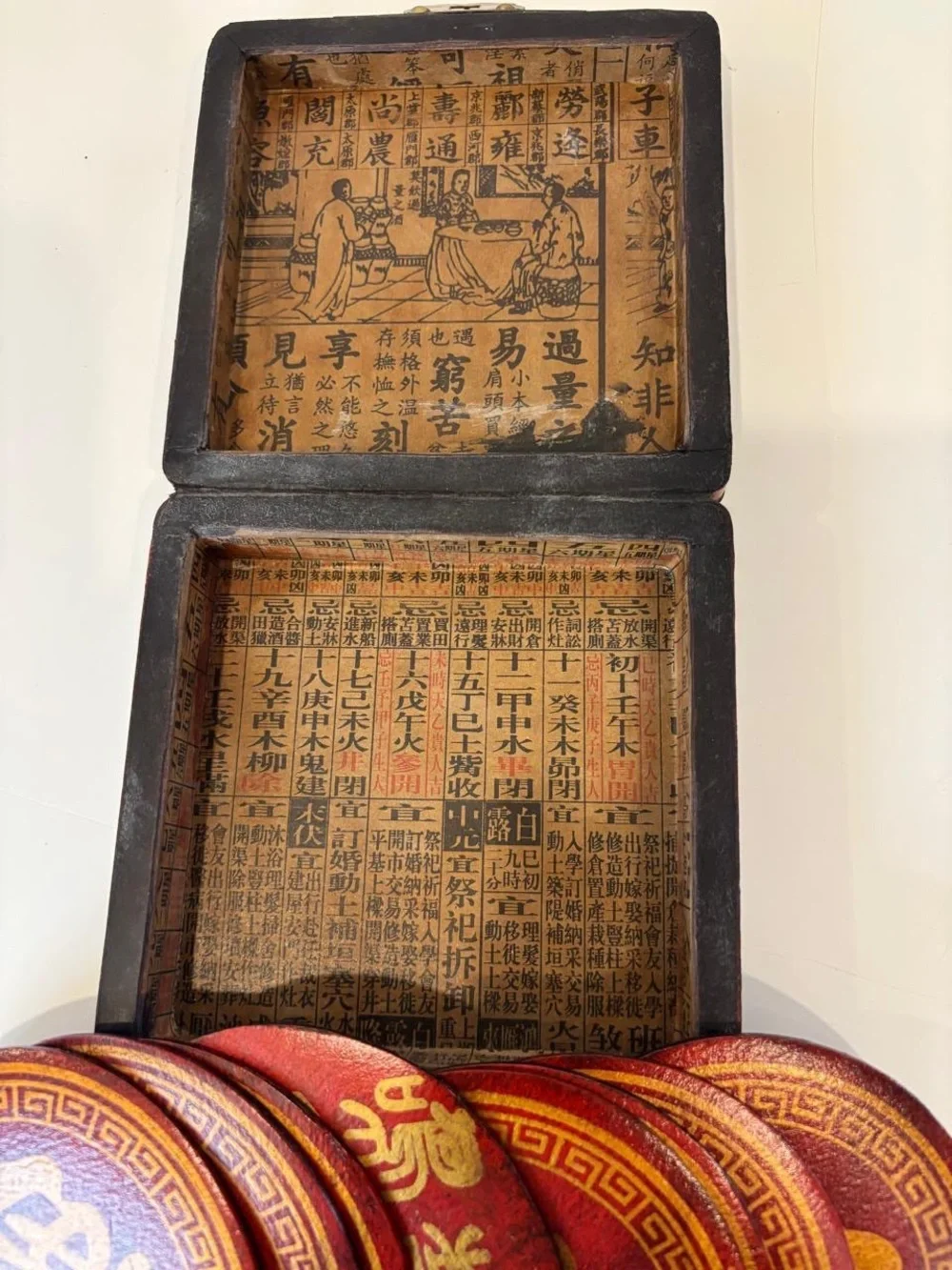 Vintage Chinese Red Lacquered Wood Coaster Set 8 Pcs Dragon Phoenix Case